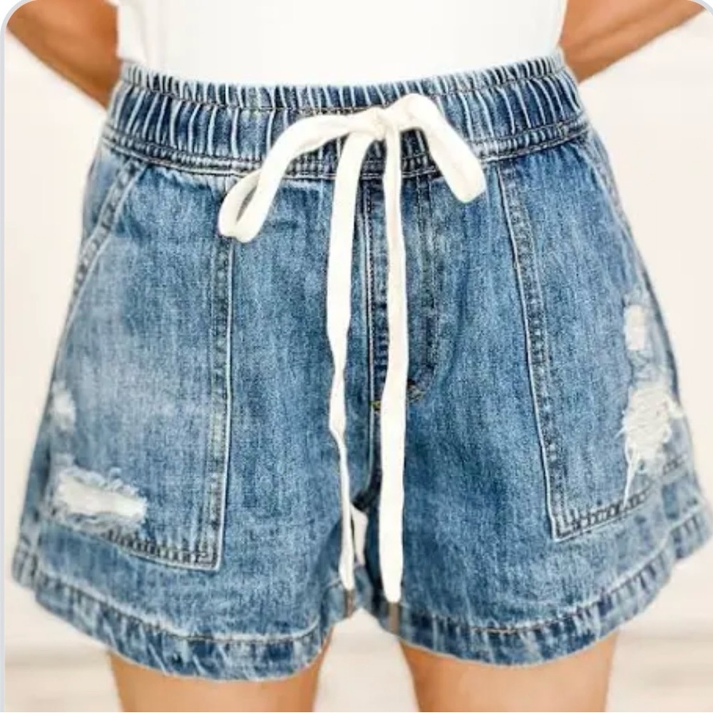 White Birch Distressed Drawstring Denim Shorts Large